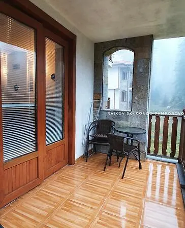 Apartment Raykov Pamporowo